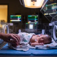 Can melatonin protect a newborn's brain after oxygen loss? What a 2026 Cochrane review found